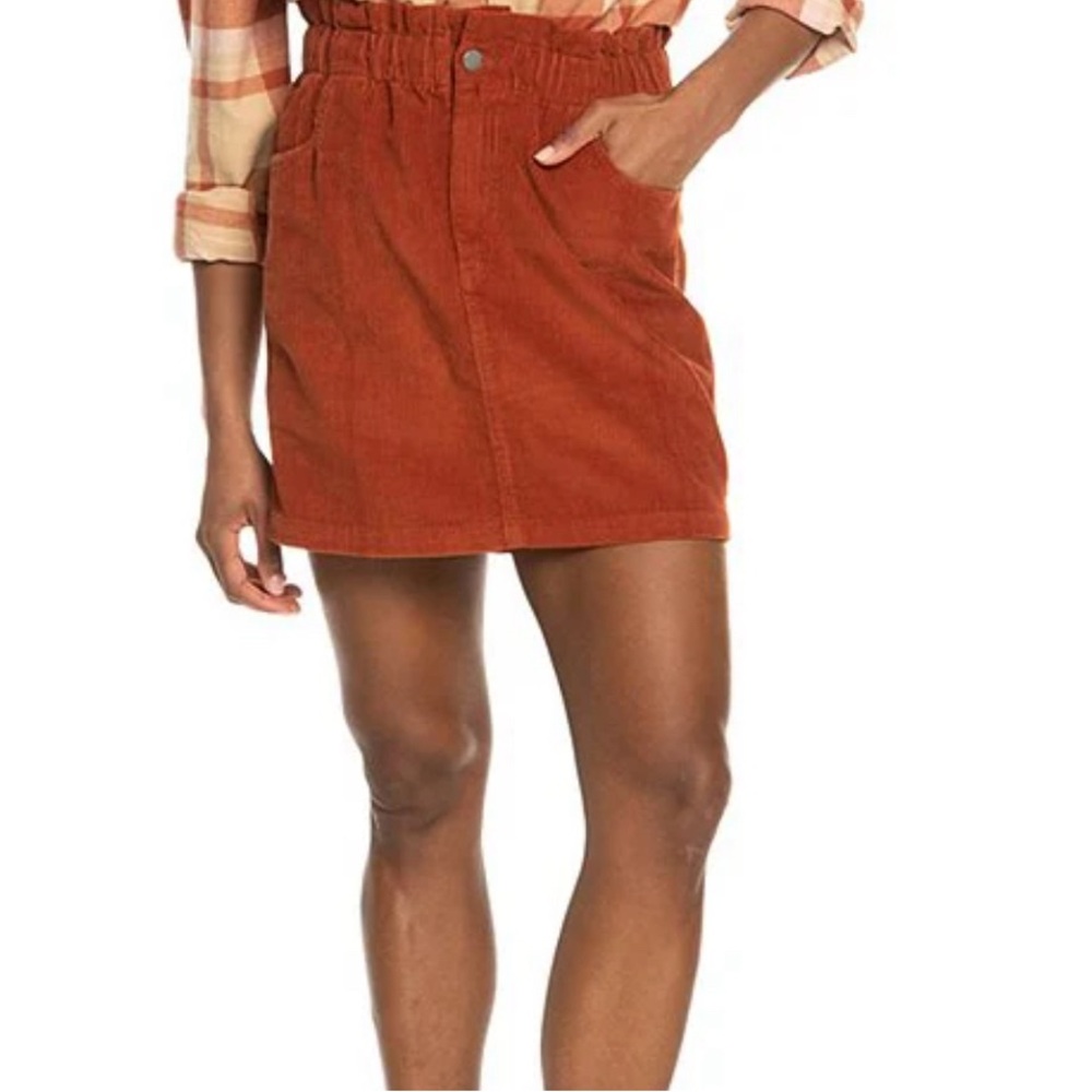 Roxy size small rust colored corduroy skirt